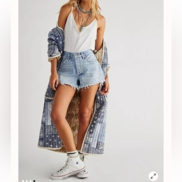 AGOLDE Parker Shorts Size 26 Color Swapmeet - Picture 2 of 16